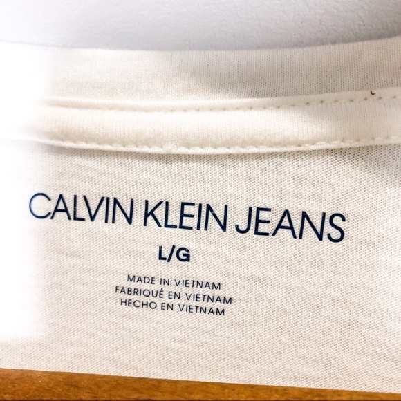 🦋🌙 CALVIN KLEIN | Classic White Long Crop Top - Picture 5 of 9